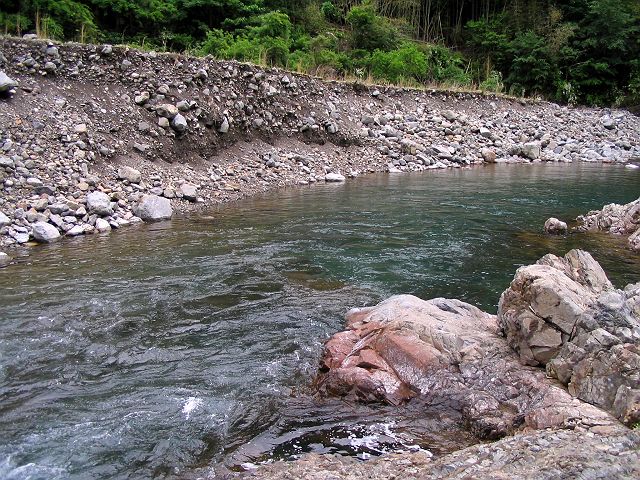 十津川・神納川本流