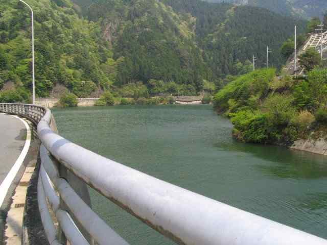 奈良県・吉野川・川上