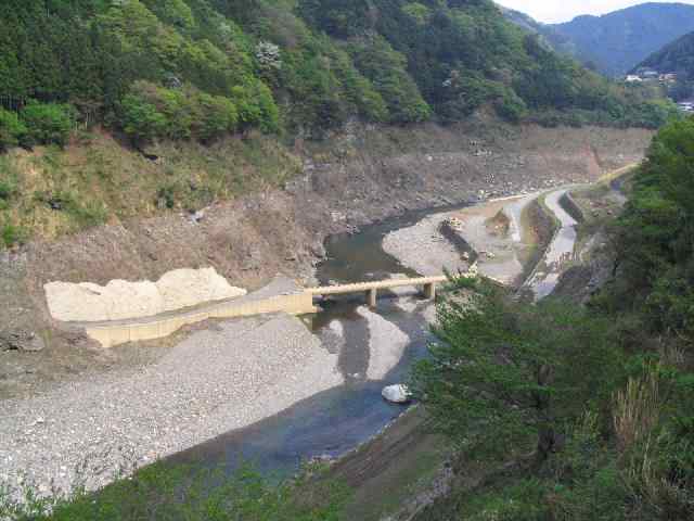 奈良県・吉野川・川上