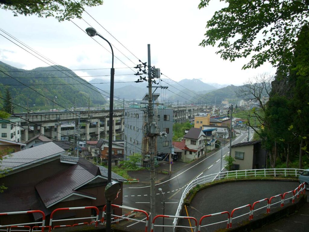 越後湯沢　湯元共同浴場 「山の湯」