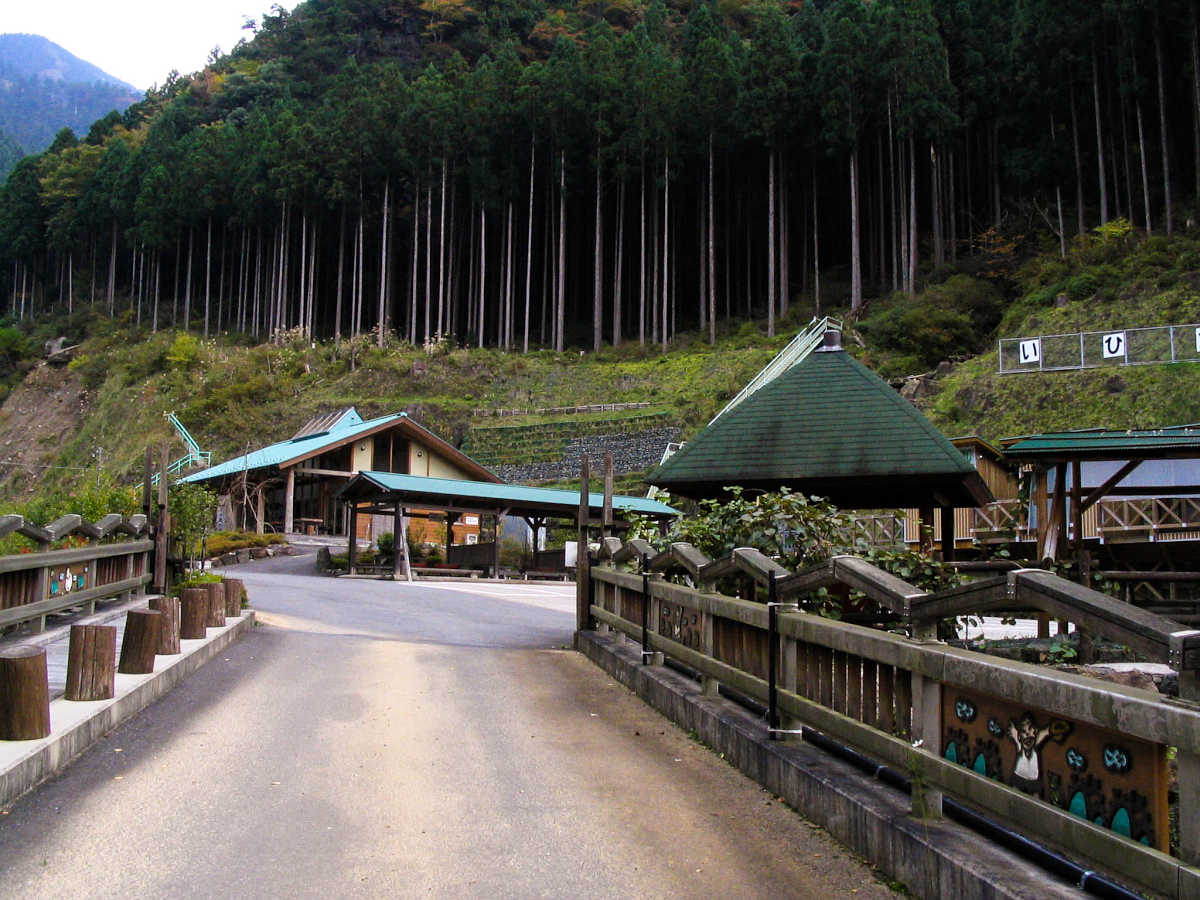 奈良・川上村・井光川の紅葉