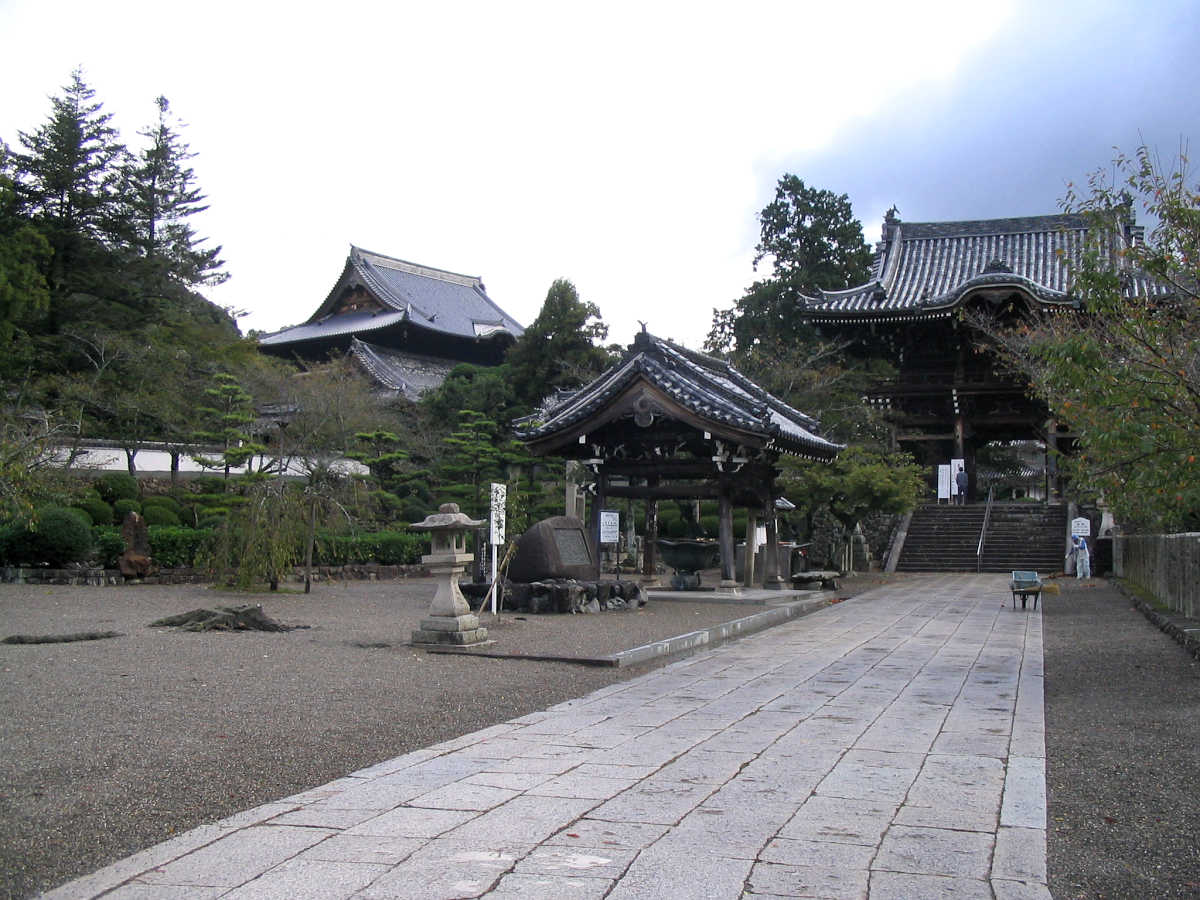 西国三十三ケ所三番札所・風猛山粉河寺