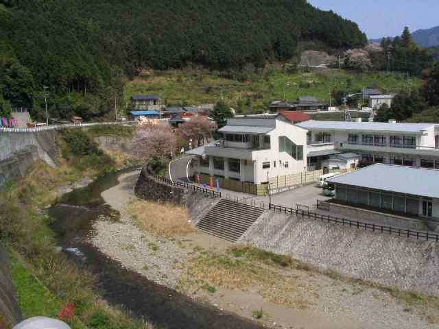 和歌山の温泉・美里温泉 かじか荘